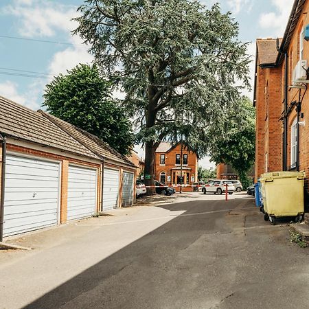 Spacious And Bright 2 Bedroom Apartment, Sleeps 6, 1St Floor With Free Parking, Business And Leisure By Jesswood Properties Hinckley Exterior foto